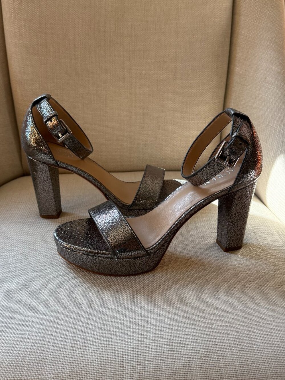 Lauren Ralph Lauren, Size 8.5, 100% Leather, Silver, Platform